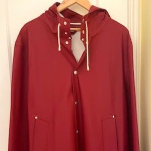 Stutterheim Raincoat in Stockholm Burgundy